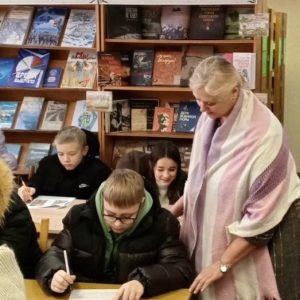 eT6y1I2g6i-62Tk7QE8_urtxPcoTQ_FkU5TBwiveSarzi05kVtlf8lgdTLtRmB6_XI6_hZ1HGAr6jMqsCDMwCeEU