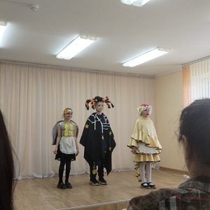5 (4)